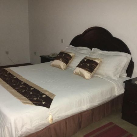 Luxury West Hotel Adenta Bagian luar foto